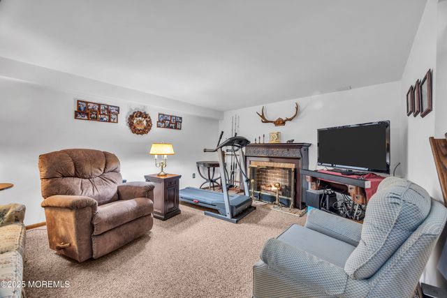 143 Safran Avenue, Edison, NJ 08837