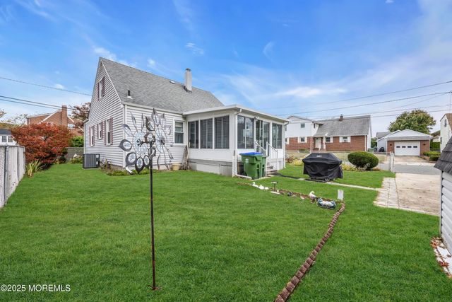 143 Safran Avenue, Edison, NJ 08837