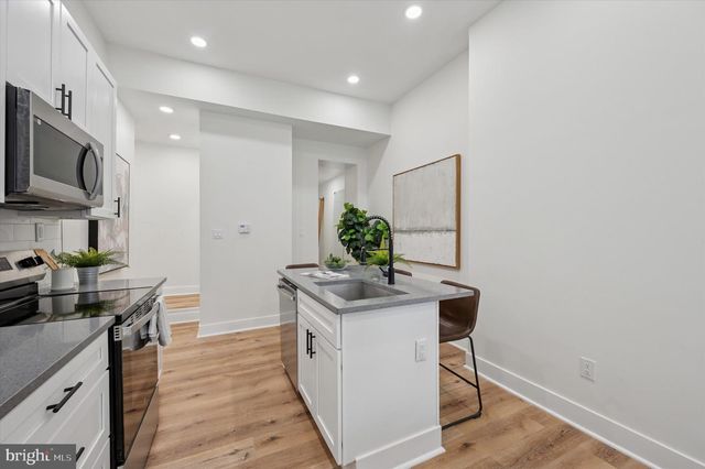 1145 S 15TH ST, Philadelphia, PA 19146