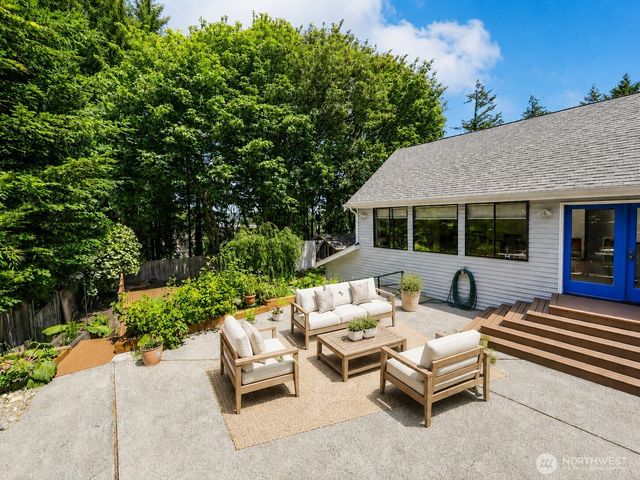 10820 NE 183RD COURT, Bothell, WA 98011