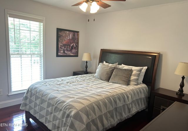 135 Central Ave, Benton, TN 37307