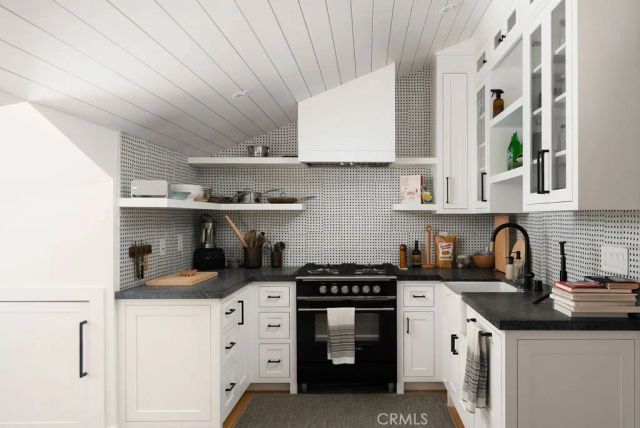 603 Pearl Street, Laguna Beach, CA 92651