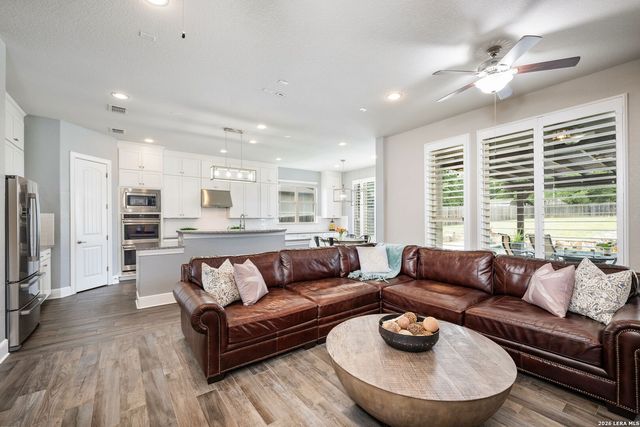 28906 Balcones Crk, Boerne, TX 78006