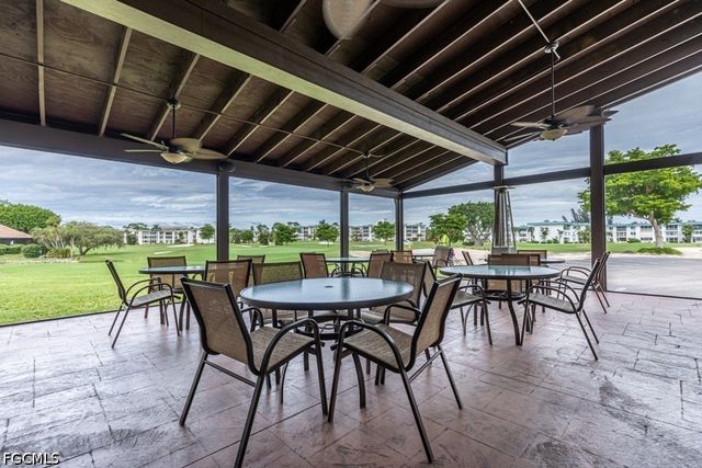 1828 Pine Valley DR 201, Fort Myers, FL 33907