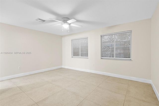 1472 SW 44th Ave 1, Fort Lauderdale, FL 33317