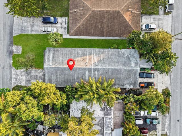 1472 SW 44th Ave 1, Fort Lauderdale, FL 33317