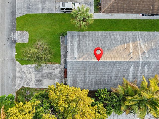 1472 SW 44th Ave 1, Fort Lauderdale, FL 33317