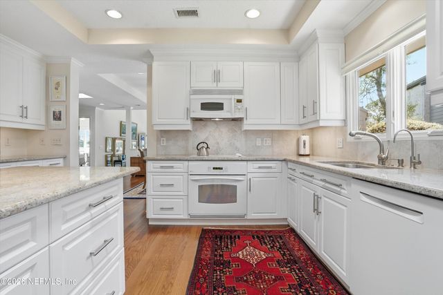 128 LAKE JULIA Drive N, Ponte Vedra Beach, FL 32082