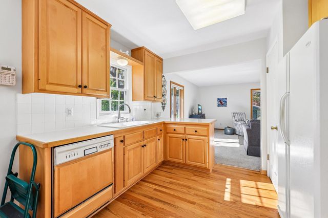 5137 Duggan Plaza, Edina, MN 55439