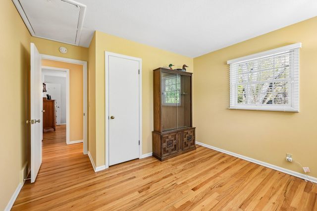 5137 Duggan Plaza, Edina, MN 55439