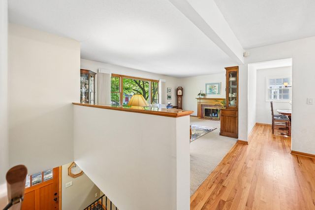 5137 Duggan Plaza, Edina, MN 55439