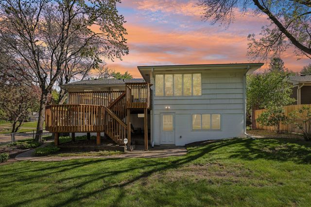 5137 Duggan Plaza, Edina, MN 55439