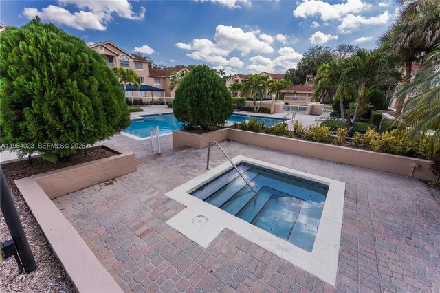 10521 SW 157th Pl 102, Miami, FL 33196