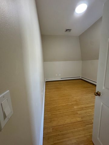 29 Forest 3, Boston, MA 02119