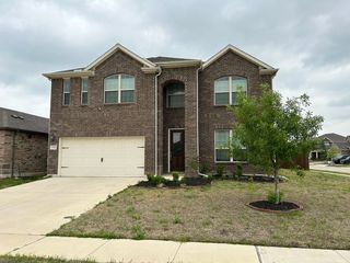 1941 Tomahawk Trail, Aubrey, TX 76227