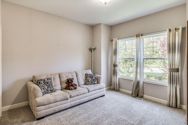 7024 Green Ridge Boulevard, Battle Creek, MI 49017