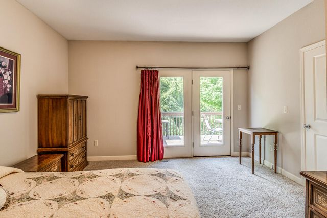 7024 Green Ridge Boulevard, Battle Creek, MI 49017