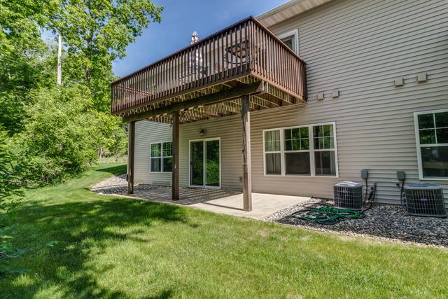 7024 Green Ridge Boulevard, Battle Creek, MI 49017