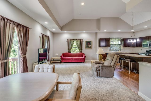 7024 Green Ridge Boulevard, Battle Creek, MI 49017
