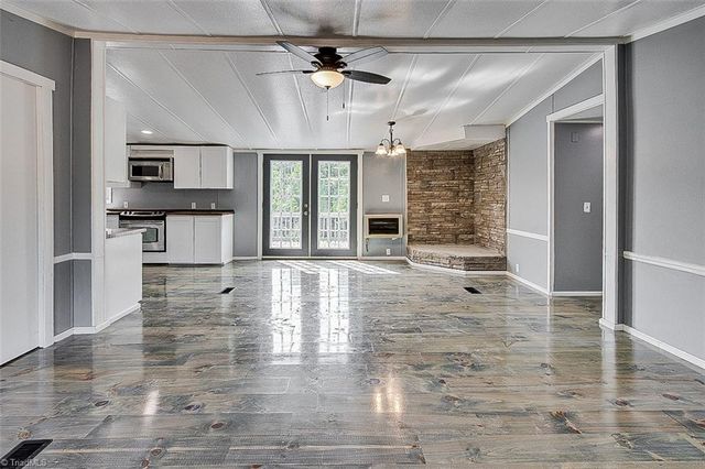 4864 US Highway 220, Asheboro, NC 27205