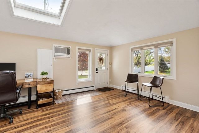 3 Maryvale Ln, Peabody, MA 01960