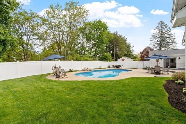3 Maryvale Ln, Peabody, MA 01960