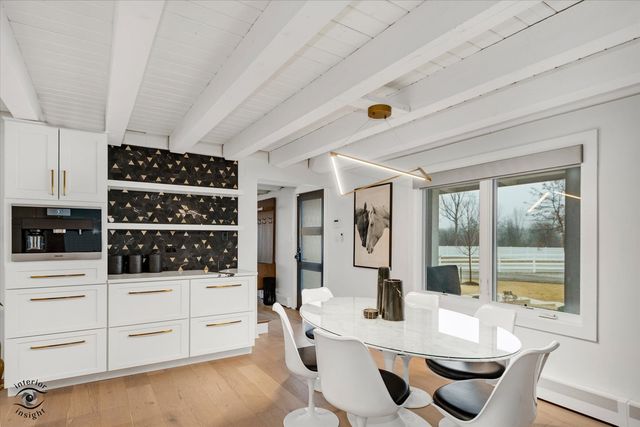 19840 S Schoolhouse Road, New Lenox, IL 60451