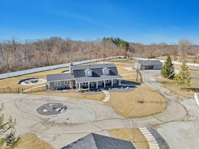 19840 S Schoolhouse Road, New Lenox, IL 60451