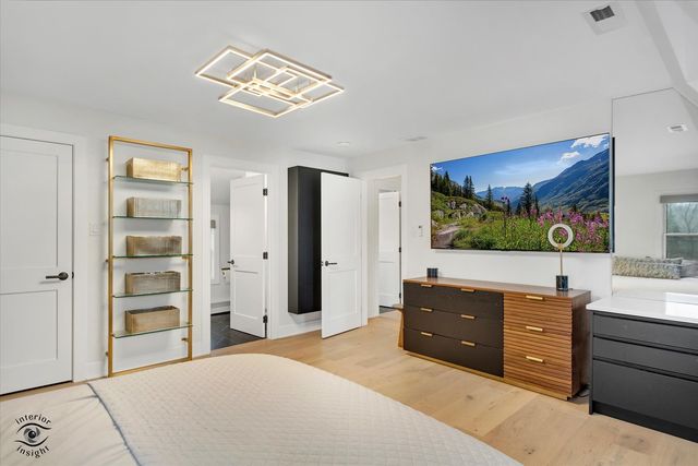 19840 S Schoolhouse Road, New Lenox, IL 60451