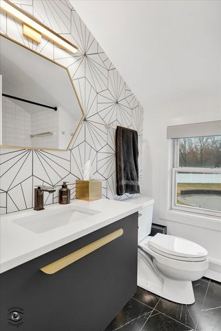 19840 S Schoolhouse Road, New Lenox, IL 60451