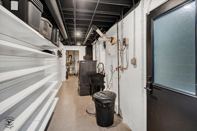 19840 S Schoolhouse Road, New Lenox, IL 60451