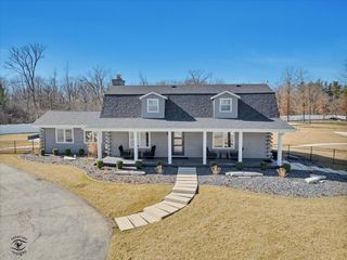 19840 S Schoolhouse Road, New Lenox, IL 60451