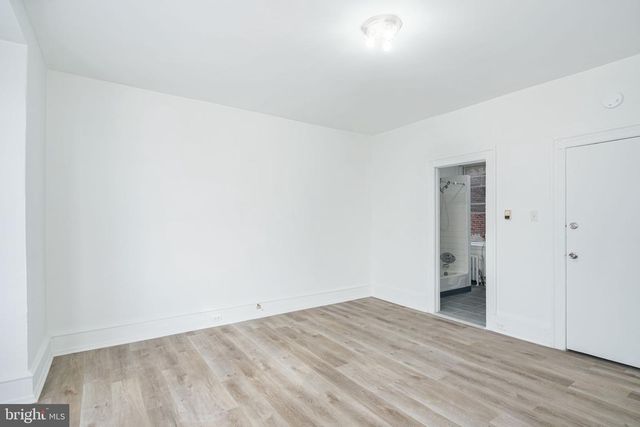 4039 N BROAD ST, Philadelphia, PA 19140