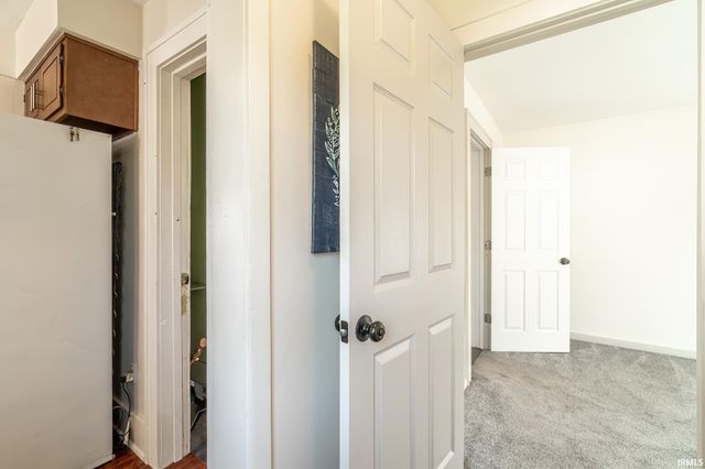 120 E High Street, Kendallville, IN 46755