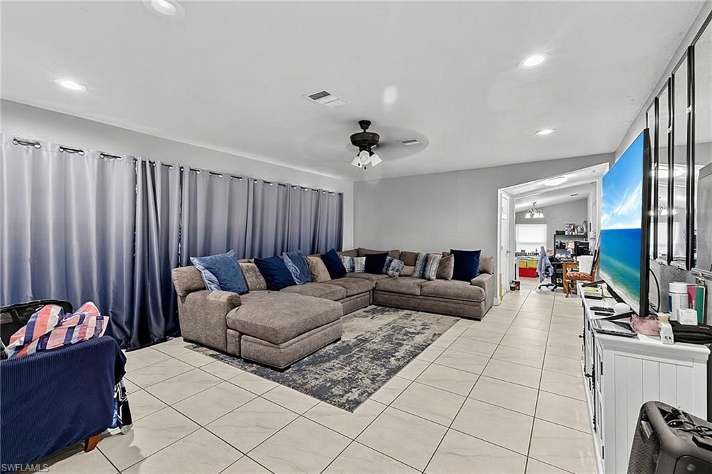 4028 Manning AVE, FORT MYERS, FL 33916 — photo 4