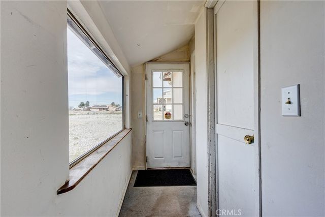 13920 Dos Palmas, Victorville, CA 92392