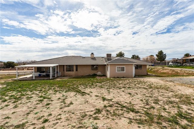 13920 Dos Palmas, Victorville, CA 92392