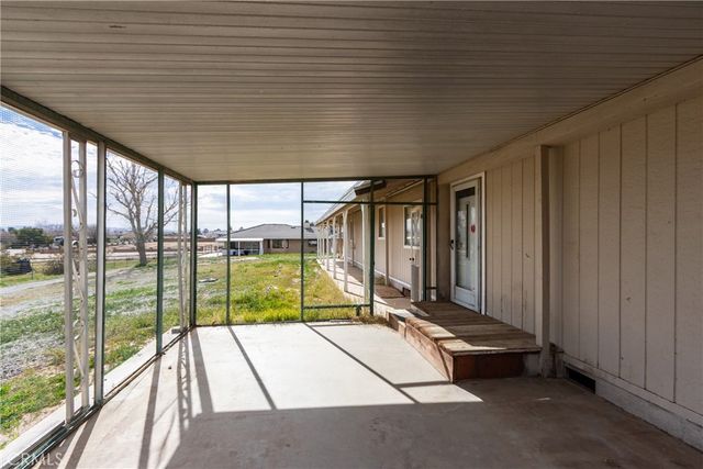 13920 Dos Palmas, Victorville, CA 92392