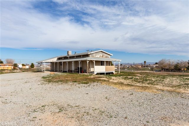13920 Dos Palmas, Victorville, CA 92392