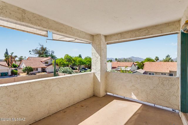 5070 W Warbler Street, Tucson, AZ 85742