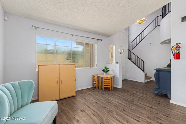 5070 W Warbler Street, Tucson, AZ 85742