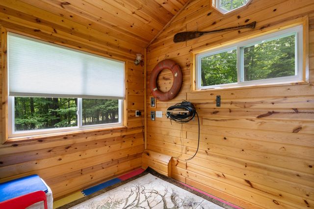 615 Snively Road, Duluth, MN 55803