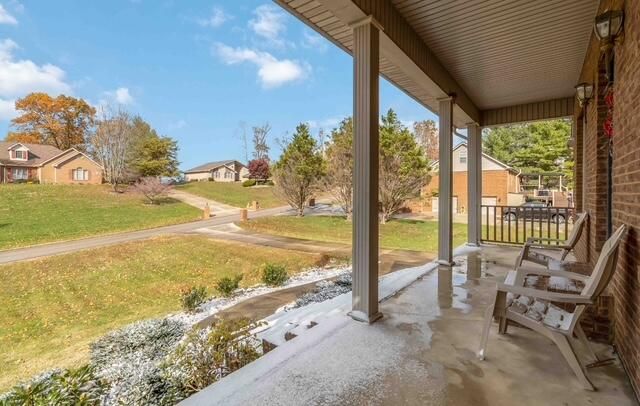 521 Water Cliff Drive, Somerset, KY 42503