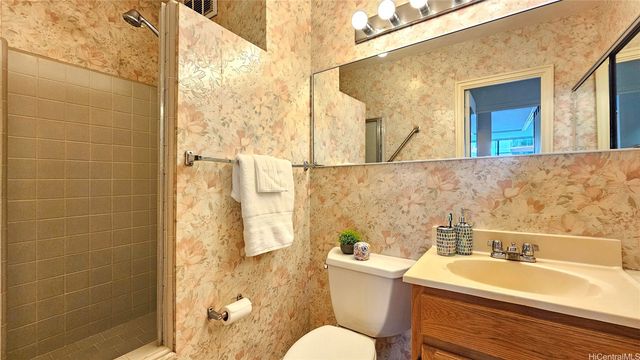 435 Seaside Avenue 409, Honolulu, HI 96815