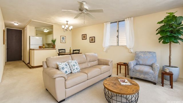 435 Seaside Avenue 409, Honolulu, HI 96815