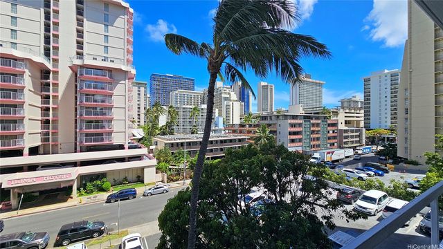 435 Seaside Avenue 409, Honolulu, HI 96815