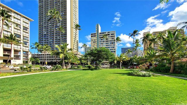 435 Seaside Avenue 409, Honolulu, HI 96815