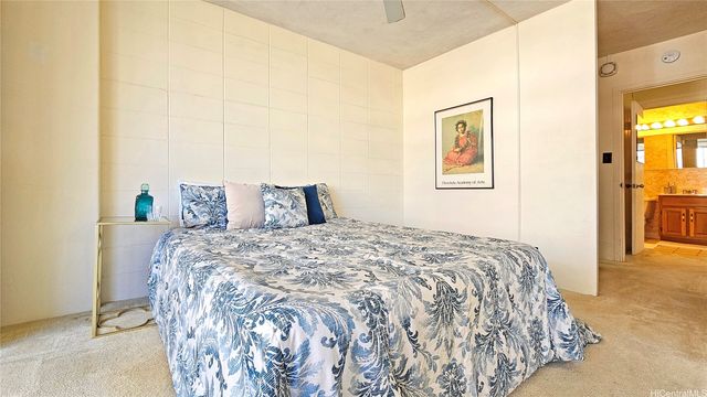 435 Seaside Avenue 409, Honolulu, HI 96815