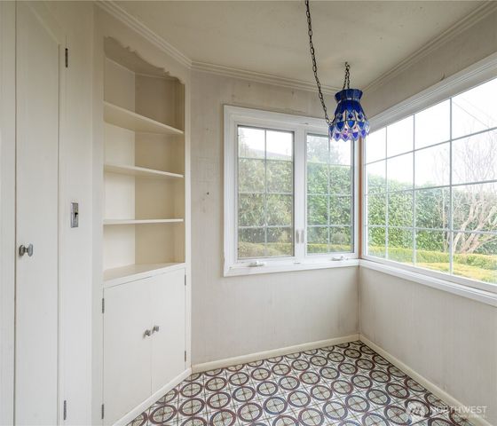 610 Hyde Park Drive, Hoquiam, WA 98550