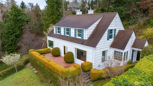 610 Hyde Park Drive, Hoquiam, WA 98550